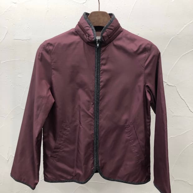 이세이 미야케 전 디렉터 버건디 집업