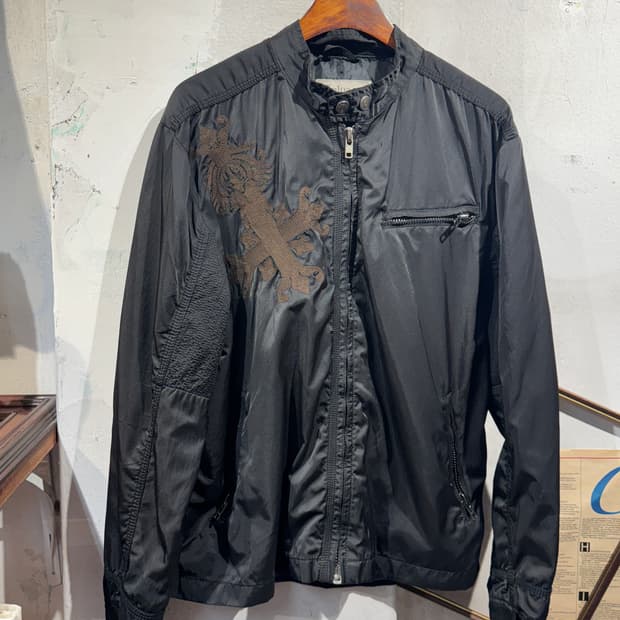 Salvage black jacket