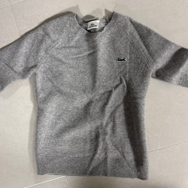 라코스테 라운드넥 니트