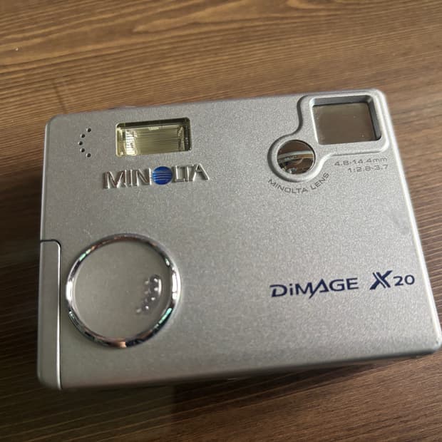 작례o) 미놀타 디미지 DiMAGE X20 실버 빈티지 디지털 카메라