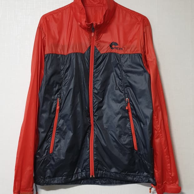 네파 바람막이 자켓 95사이즈