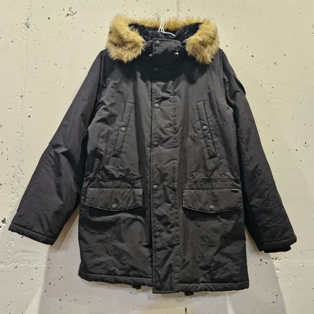 칼하트 WIP 앵커리지 파카 패딩 야상 M