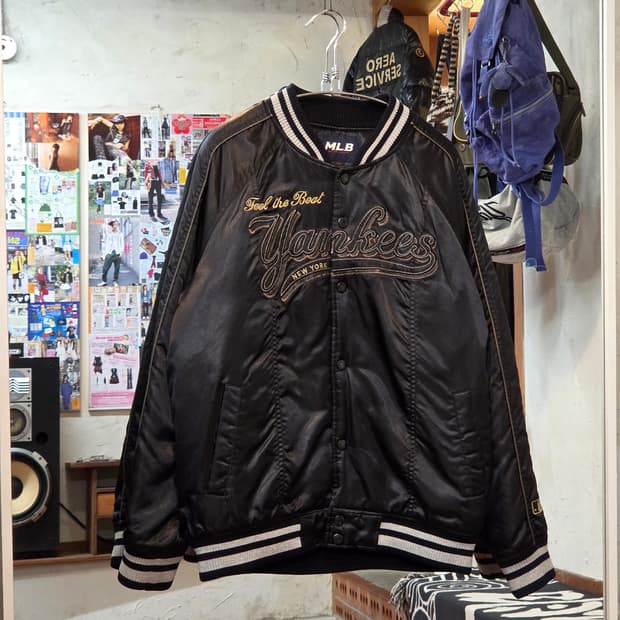 MLB 뉴욕 양키스 누빔 바시티 점퍼