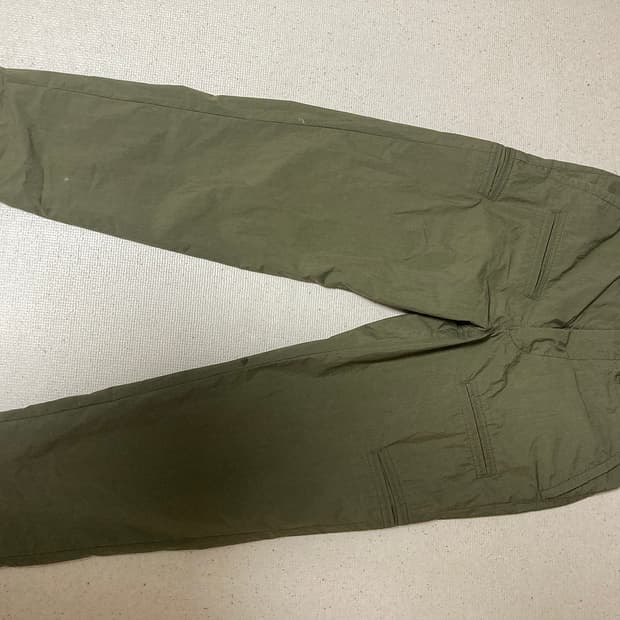 올리브드랩서비스 뱅커 팬츠 s 사이즈입니다