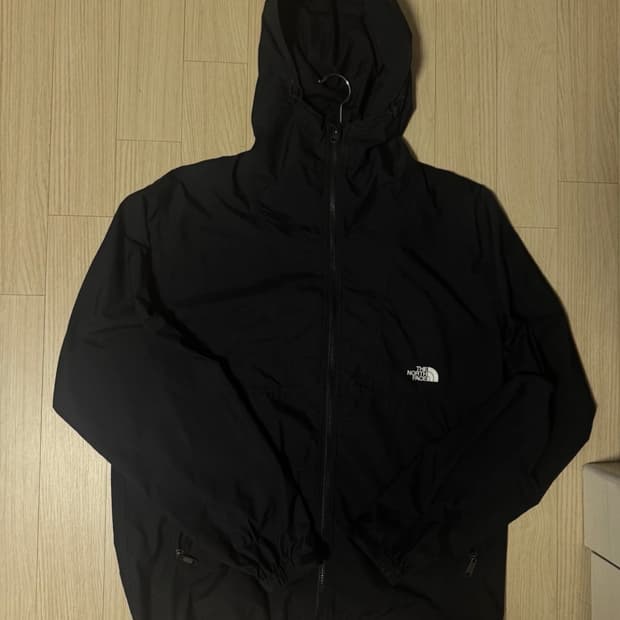 노스페이스 바람막이