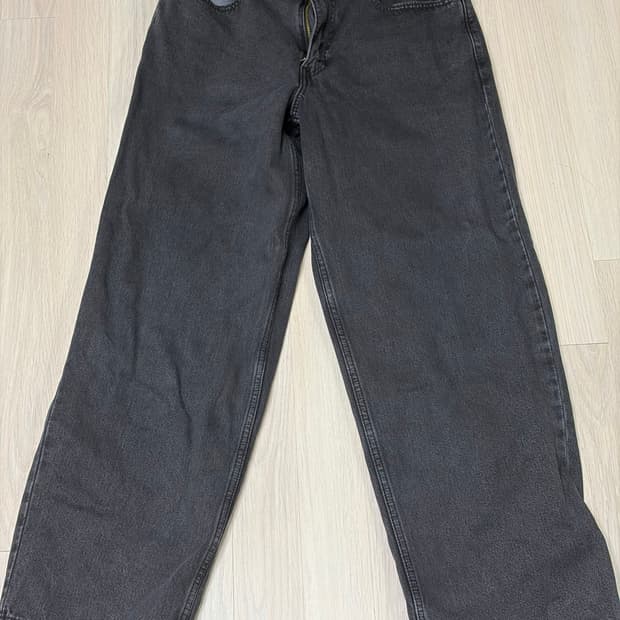 리바이스 578 흑청 32x32 사이즈 팝니다