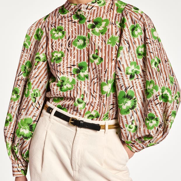 에센셜앤트워프 퍼프소매 블라우스 셔츠 (55) 1회착/상태극최상