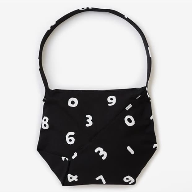 소우소우 크로스백