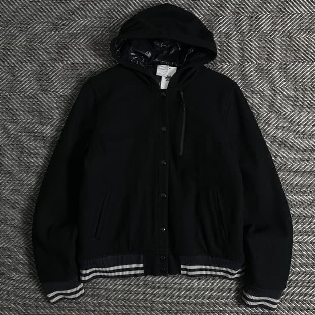 나이키 우먼스 스우시 로고 블랙 모직 바시티 자켓o 3218