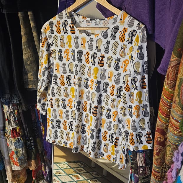 고양이 7부 소매 슬리브