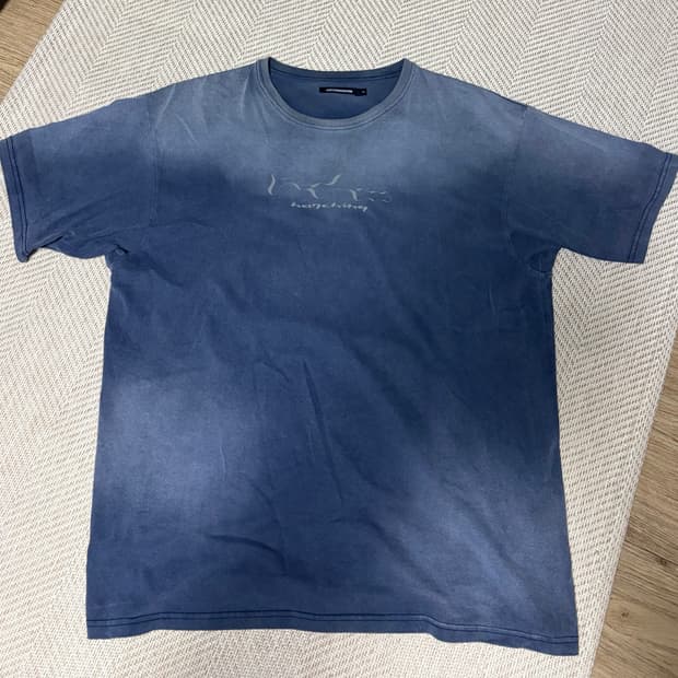 해칭룸 반팔티 Room Tee Blue