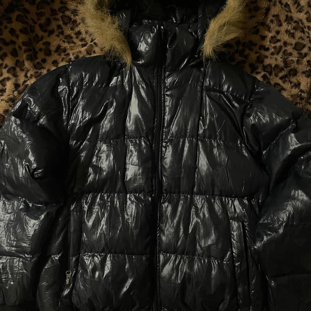 일본 빈티지 유광 패딩