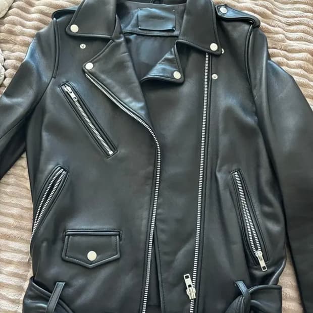 비바스튜디오 레더자켓