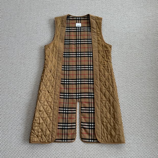 버버리(Burberry) 롱 워머 베스트