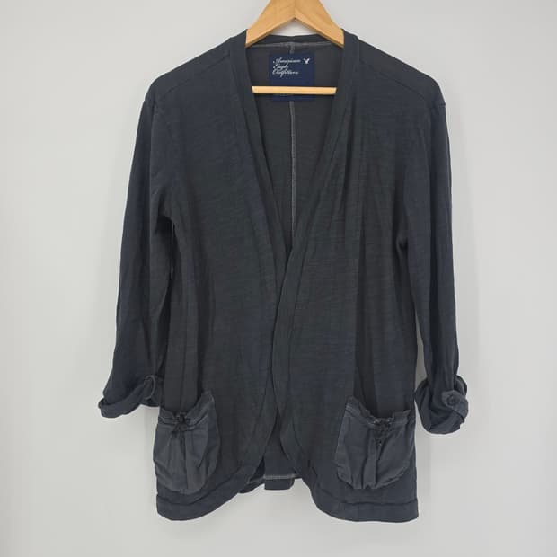 2000s Vintage American Eagle cardigan