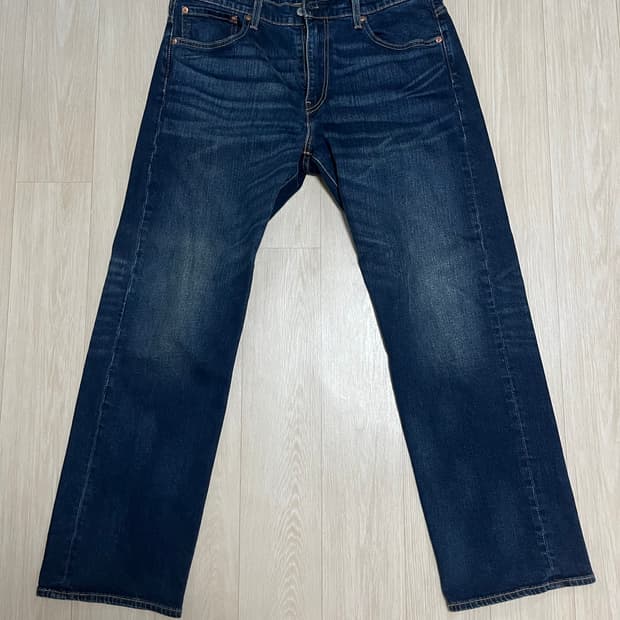 Levi’s 569 33x32