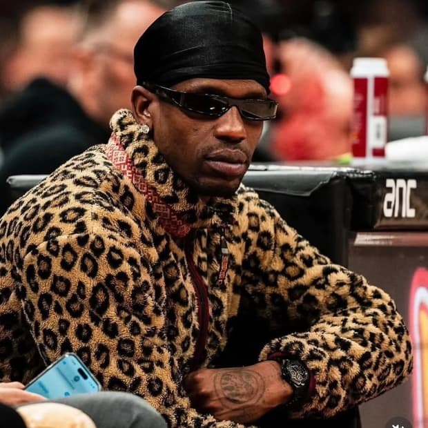 캐피탈 래오파드 플리스(스캇 착용) 초희귀 사이즈