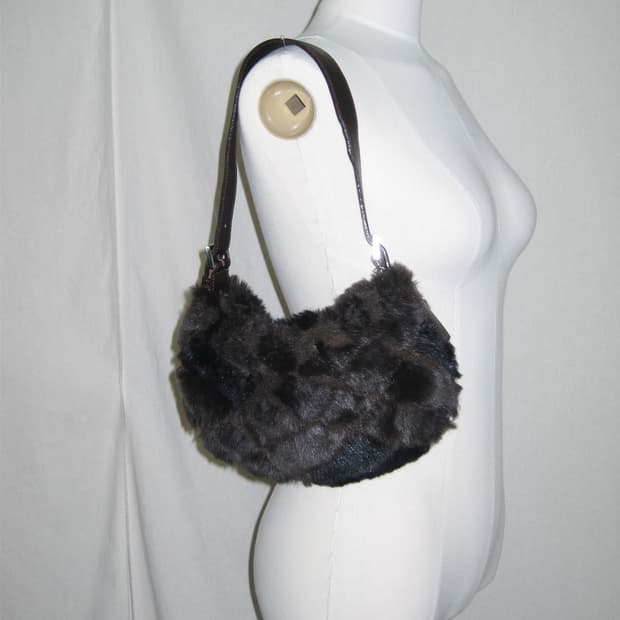 Untitled 퍼 숄더백