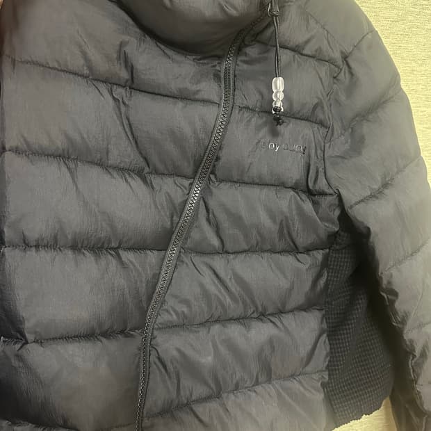 오호스 24fw 패딩