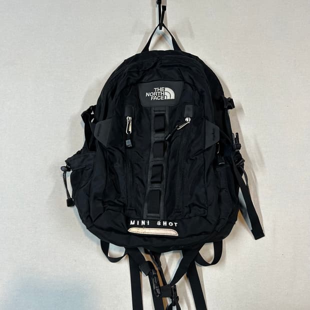 노스페이스 미니샷 20L 백팩 가방 블랙