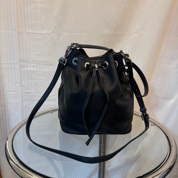 정품 마이클코어스 복조리 토트 크로스백    