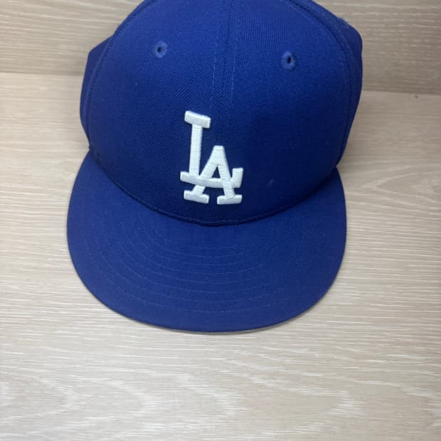 뉴에라 59fifty La 피티드캡 7 1/4