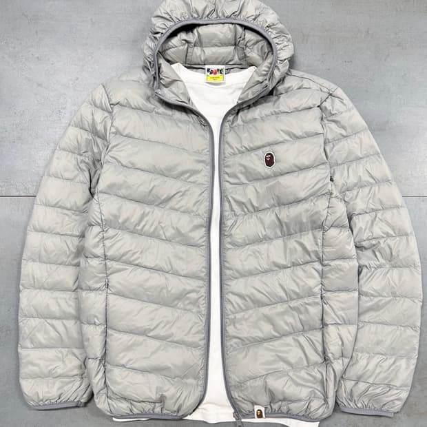 베이프 그레이 후드 경량패딩