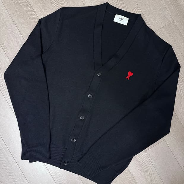 ami 아미 스몰 하트 로고 울 가디건 블랙 L 사이즈