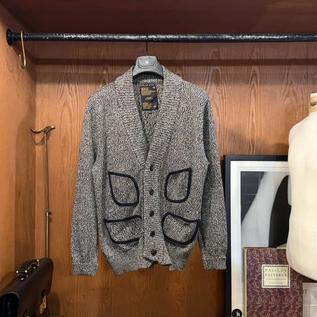 디아프바인 가디건