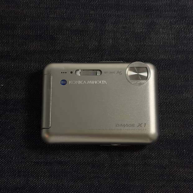 미놀타 디미지x1