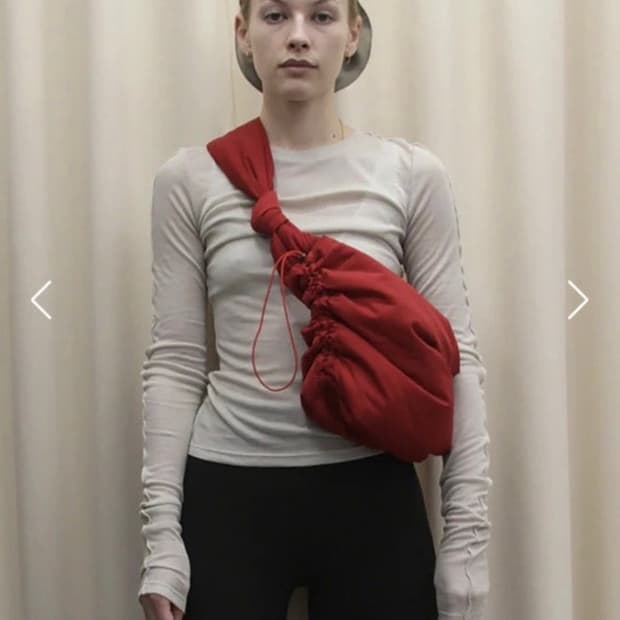 BIRROT 비롯 기와백 GIWA BAG IN RED 아모멘토