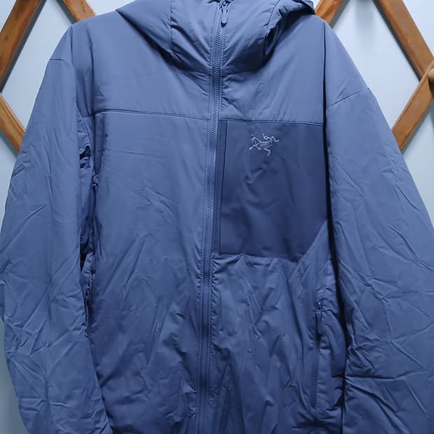 프로톤 후디 스트라터스 M