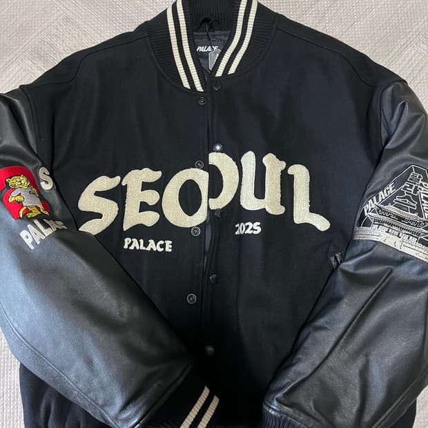 팔라스 서울 바시티 자켓