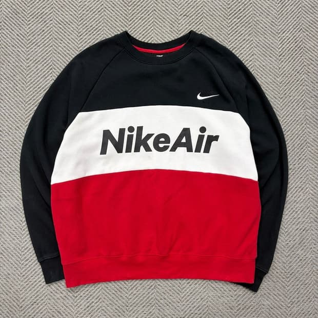 나이키 에어 배색 맨투맨 v1986