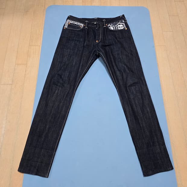 Evisu Kuro 프린팅 자수 데님 33x34