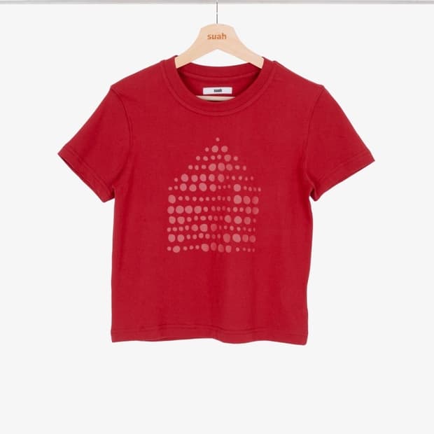 suah 수아  1/2 Haus Dot Tee