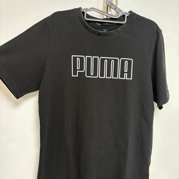 Puma 블랙반팔티셔츠