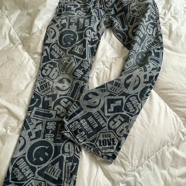 CO&LU 풀 프린팅 데님 팬츠