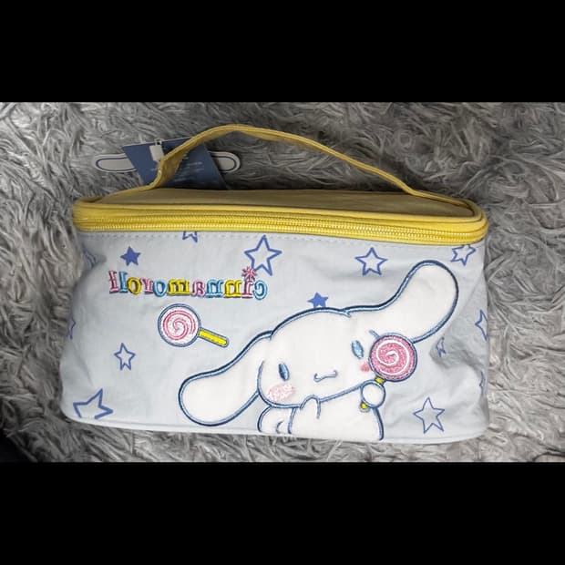 시나모롤 파우치 새상품