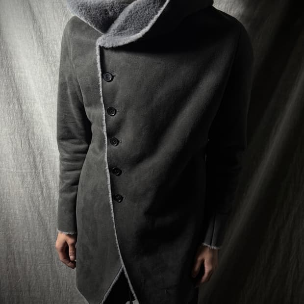 NO ID. Asymmetric Shearling Hooded Coat