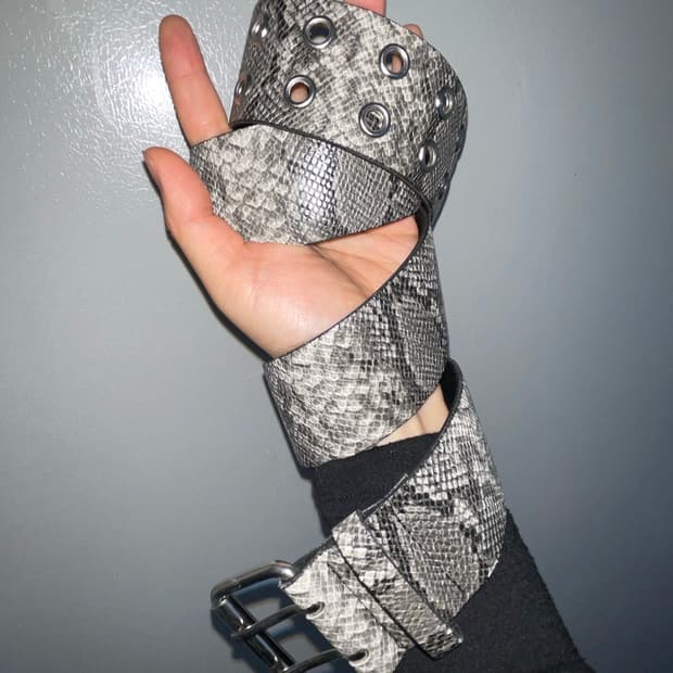 파이톤그레이 벨트 