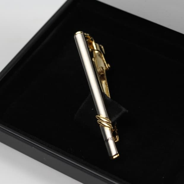 입생로랑 A등급 5.1cm 남자 명품 넥타이핀 빈티지