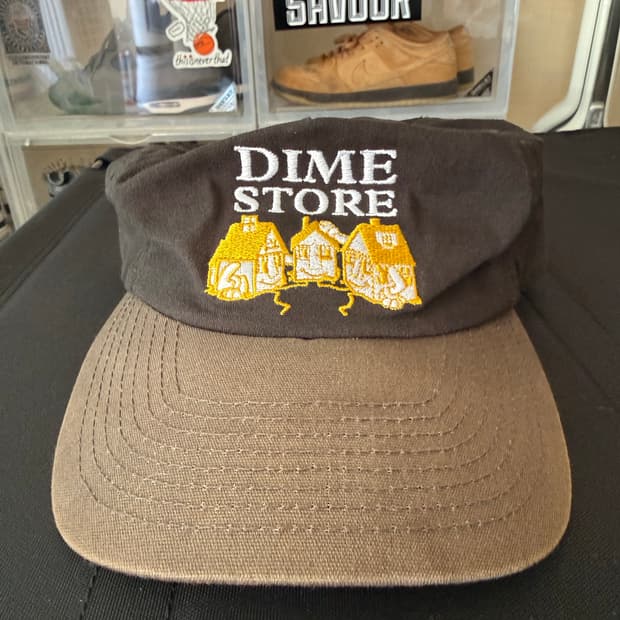 Dime skatestore hat