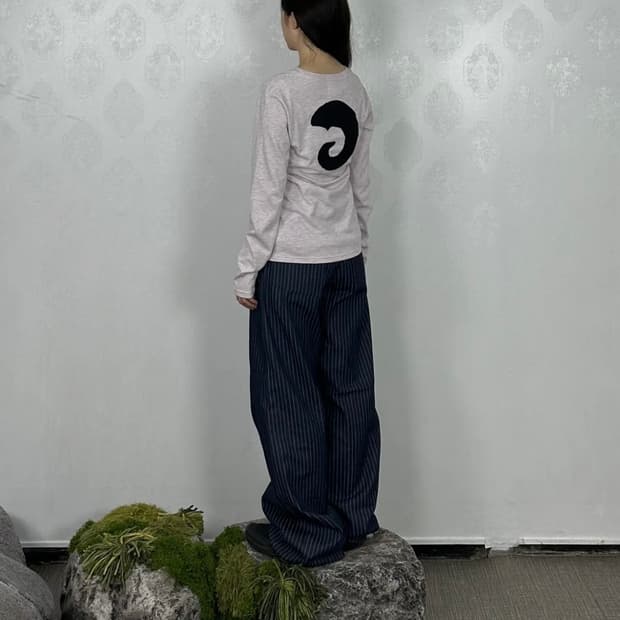 탄산마그네슘 혼 아플리케 롱슬리브 라이트핑크