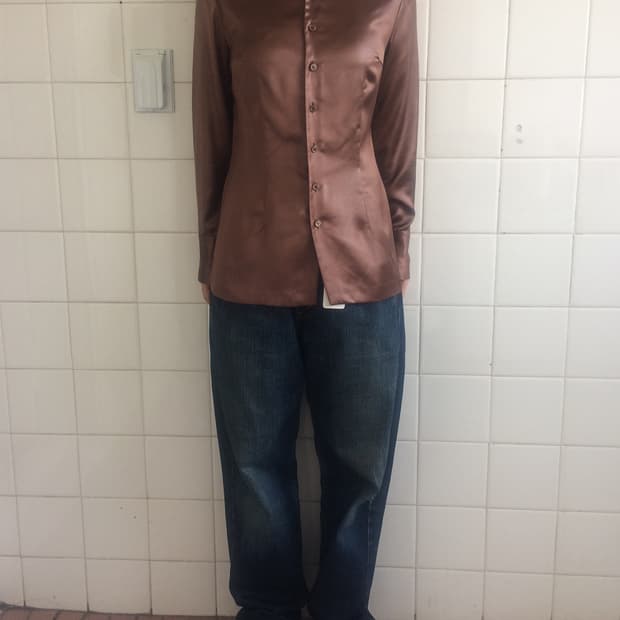 Glossy shirt