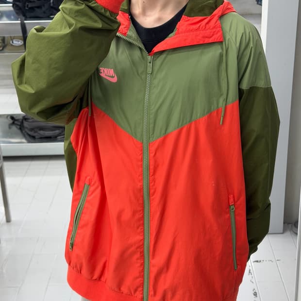 나이키 배색 후드 나일론 바람막이 자켓