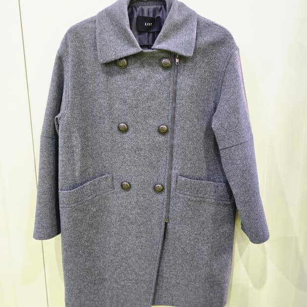 LIST 회색 더블 버튼 코트 55