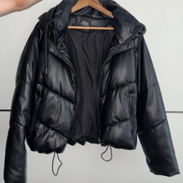 자라 레더 패딩자켓 블랙 S
