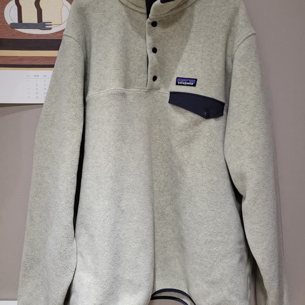 파타고니아 신칠라 스냅티 풀오버 오트밀 XL
