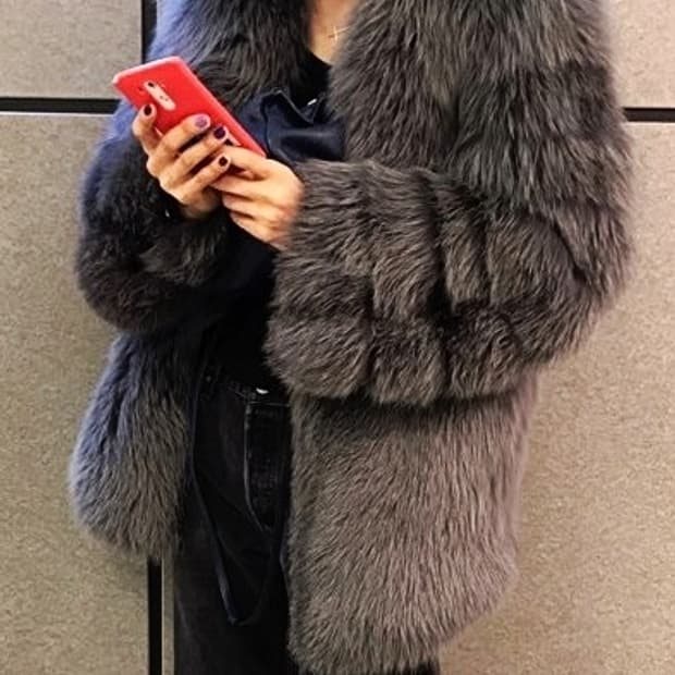 사가폭스 SagaFox 리얼폭스퍼 코트/ 그레이칼라